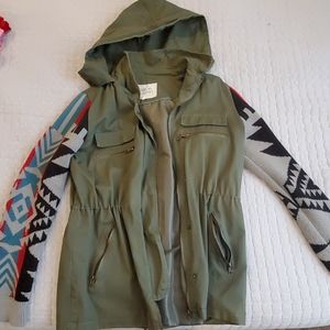Thread and supply utility jacket
